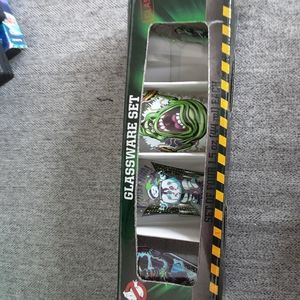 BNIB GHOSTBUSTERS SHOTGLASS SET